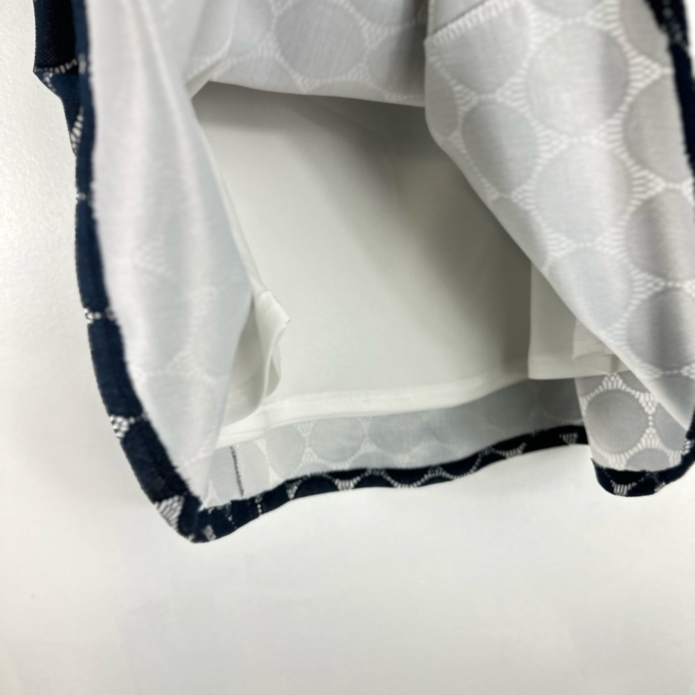 Reneec skirt blue white medium 14-1/2 waist 22length linined great preowned c - Picture 6 of 6
